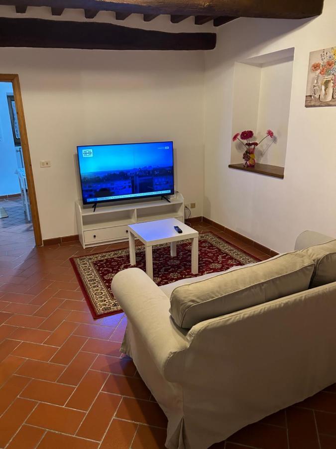 Apartamento La Casa Di Laura Cortona Exterior foto
