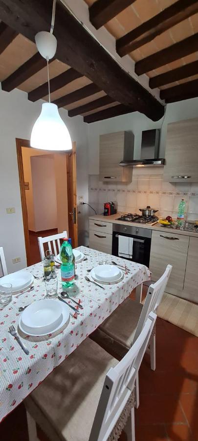 Apartamento La Casa Di Laura Cortona Exterior foto